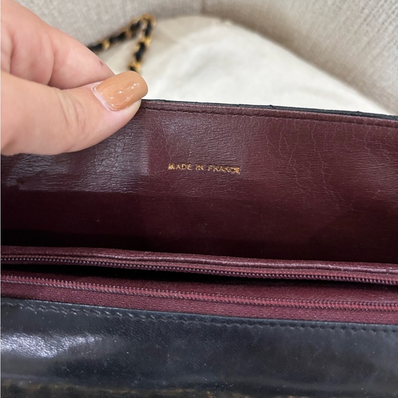 Authentic CHANEL black lambskin wild stitch vintage Diane bag - Picture 16 of 16